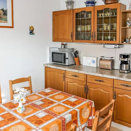 Apartamento Awesome In *